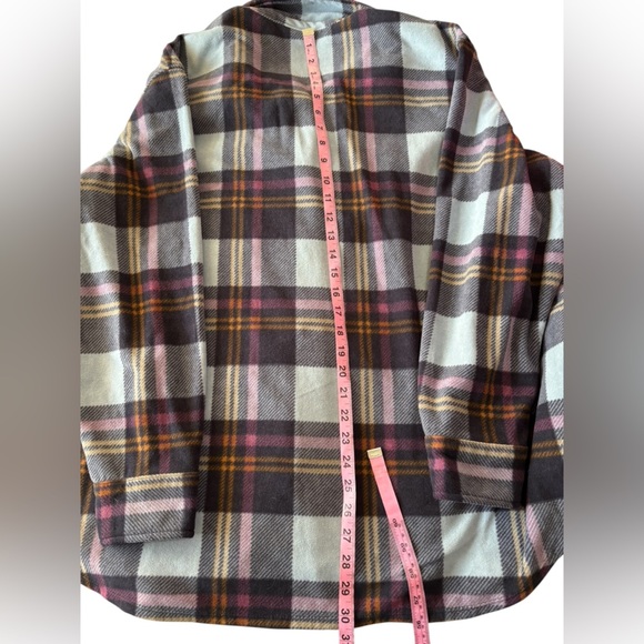 Eddie Bauer Women’s XXL Microfleece Button Up Shirt Shacket Plaid Cabincore EUC - Picture 8 of 10